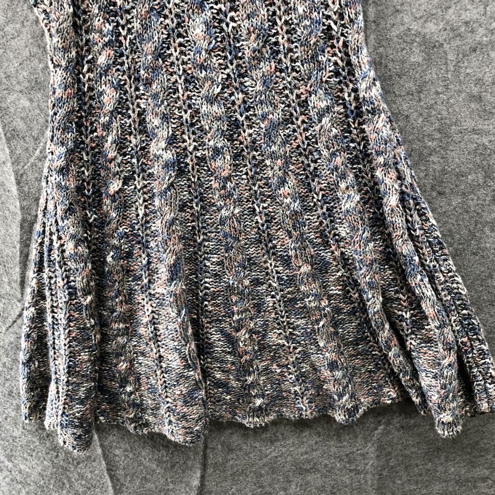 Free People VINTAGE Free People Knit Tank Top Womens XS Sweater Crochet Marled Gray Blue Tunic Size XS / US 0-2 / IT 36-38 - 4 Thumbnail