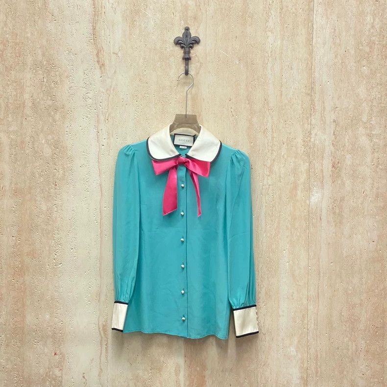 Gucci Gucci Green bow pearl buckle silk shirt 2505-Nextarrow Size XS / US 0-2 / IT 36-38 - 1 Thumbnail