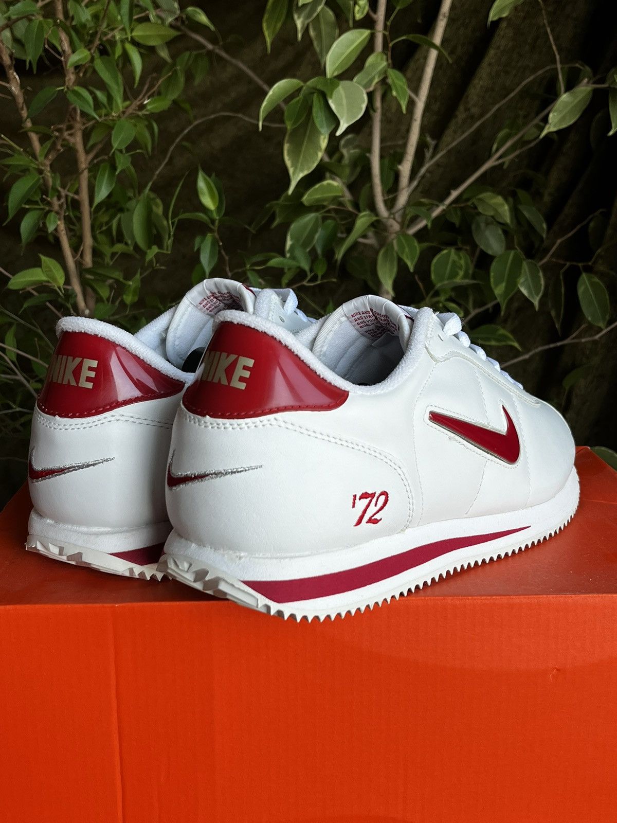 Nike Rare Nike Cortez Deluxe “Jewel Swoosh” 2004 Size US 10 / EU 43 - 14 Thumbnail