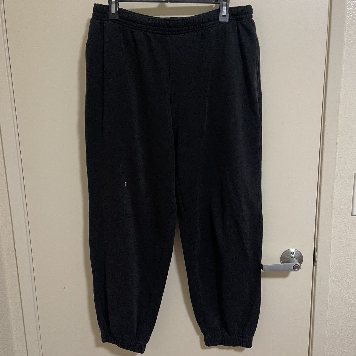 H&M H&M Men’s Black Sweatpants Size M Medium Joggers Drawstring Size US 30 / EU 46 - 1 Thumbnail