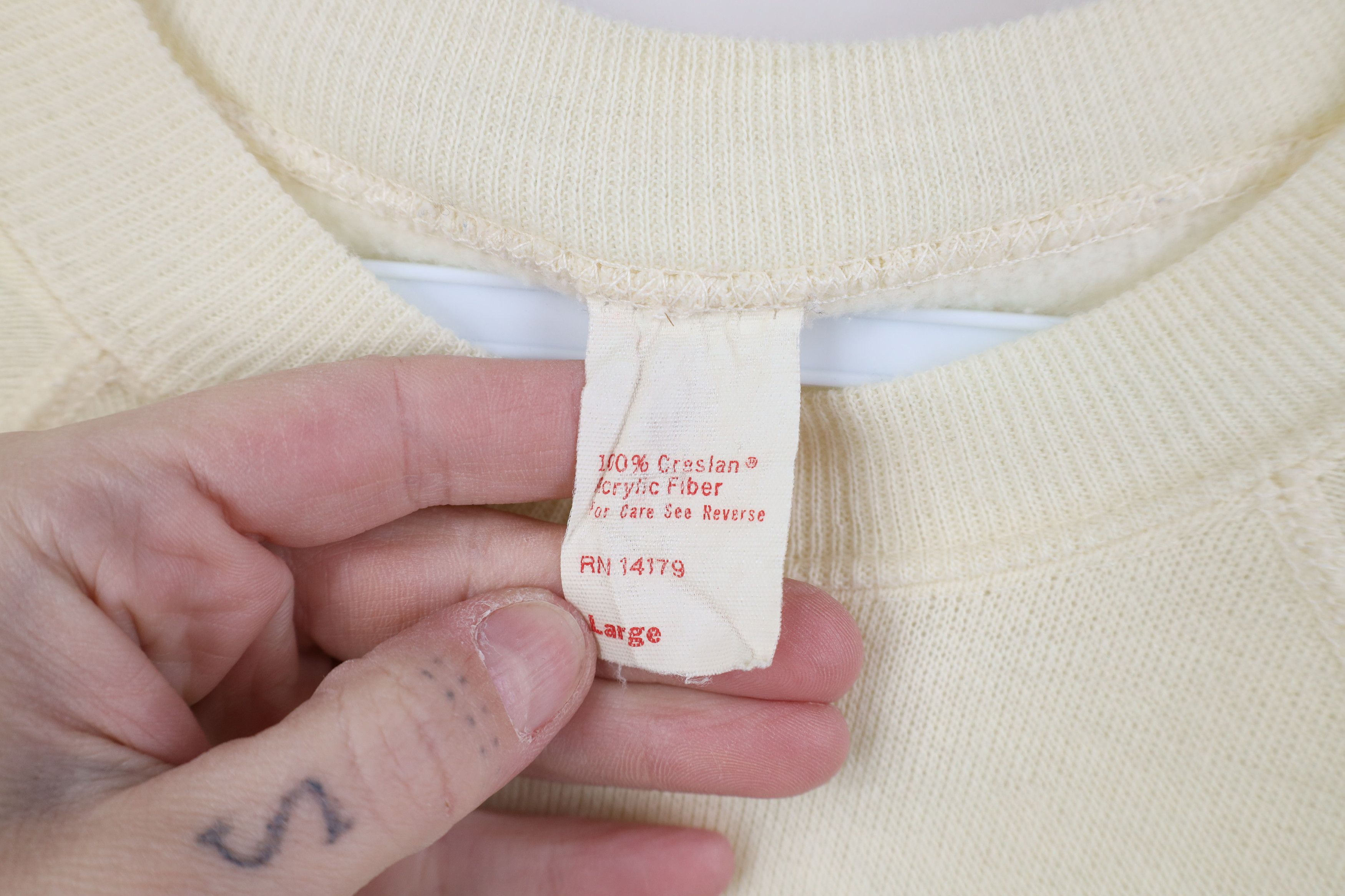 Vintage Vintage 70s Streetwear Crewneck Sweatshirt Pale Yellow USA Size US L / EU 52-54 / 3 - 6 Thumbnail
