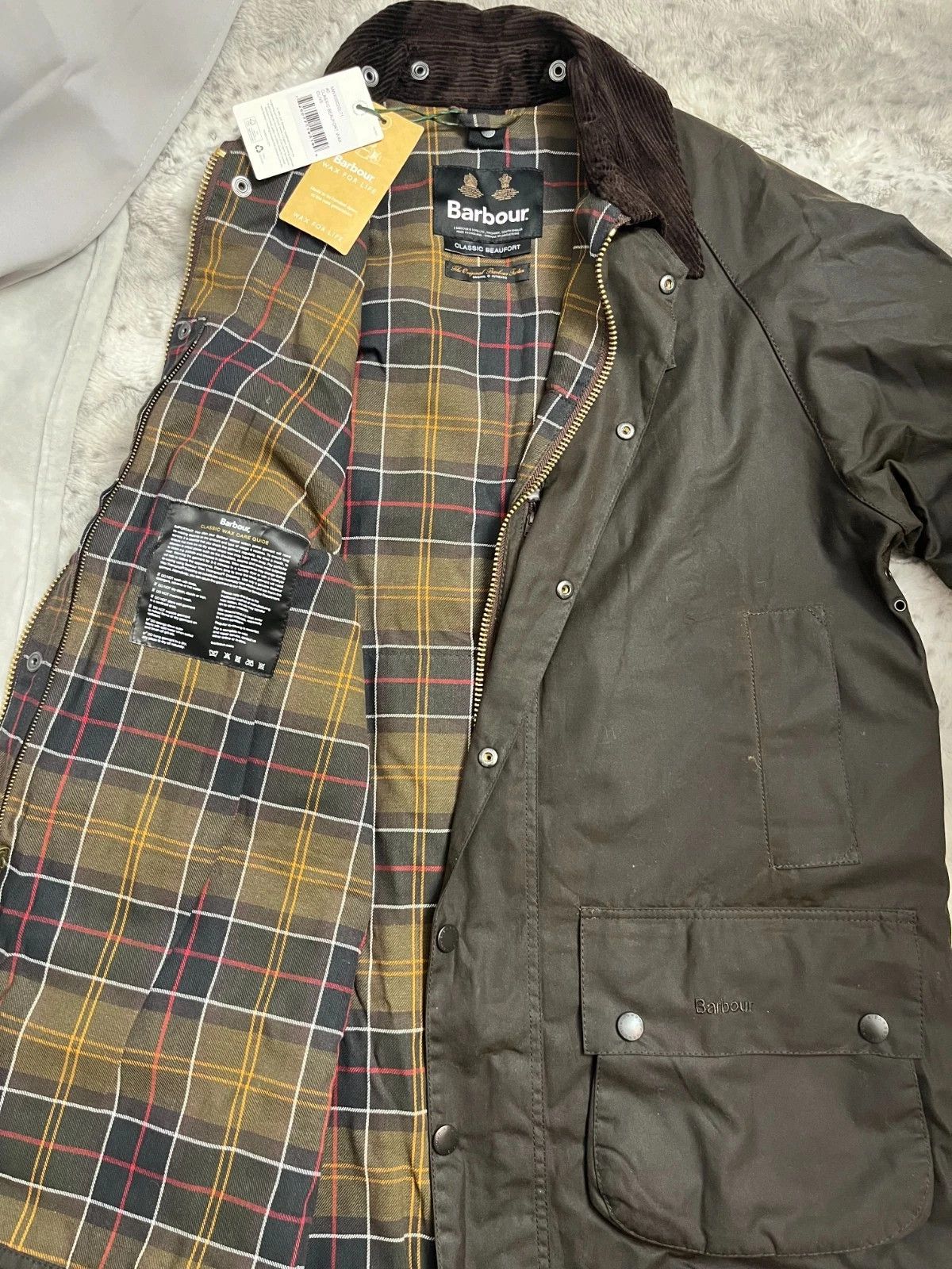 Barbour SIZE 48 ~ Barbour Beaufort Wax Jacket Size US XL / EU 56 / 4 - 3 Thumbnail
