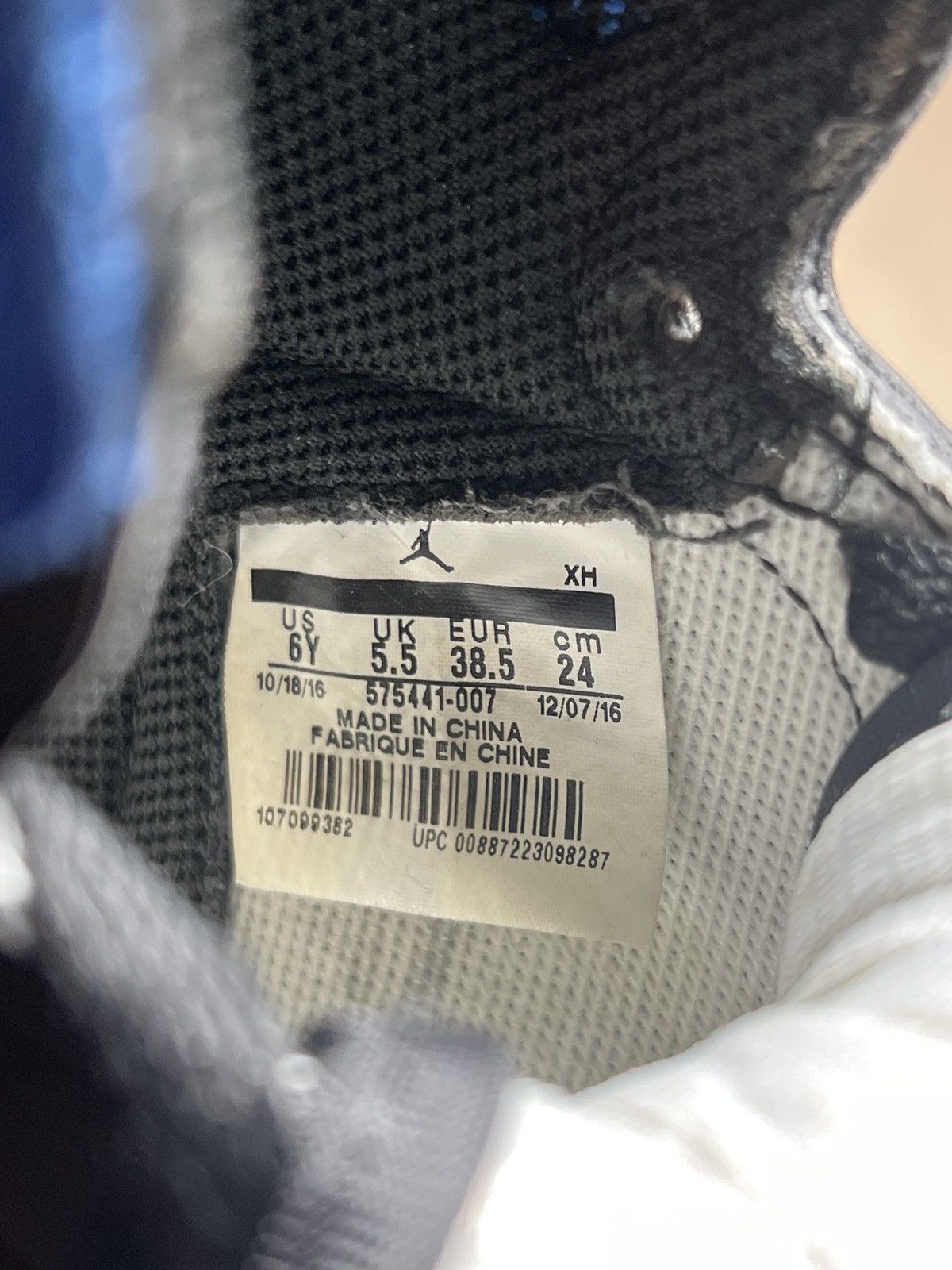 Jordan Brand Air Jordan 1 Retro High OG GS ‘ Royal ‘ 2017 Size US 6 / EU 39 - 8 Thumbnail