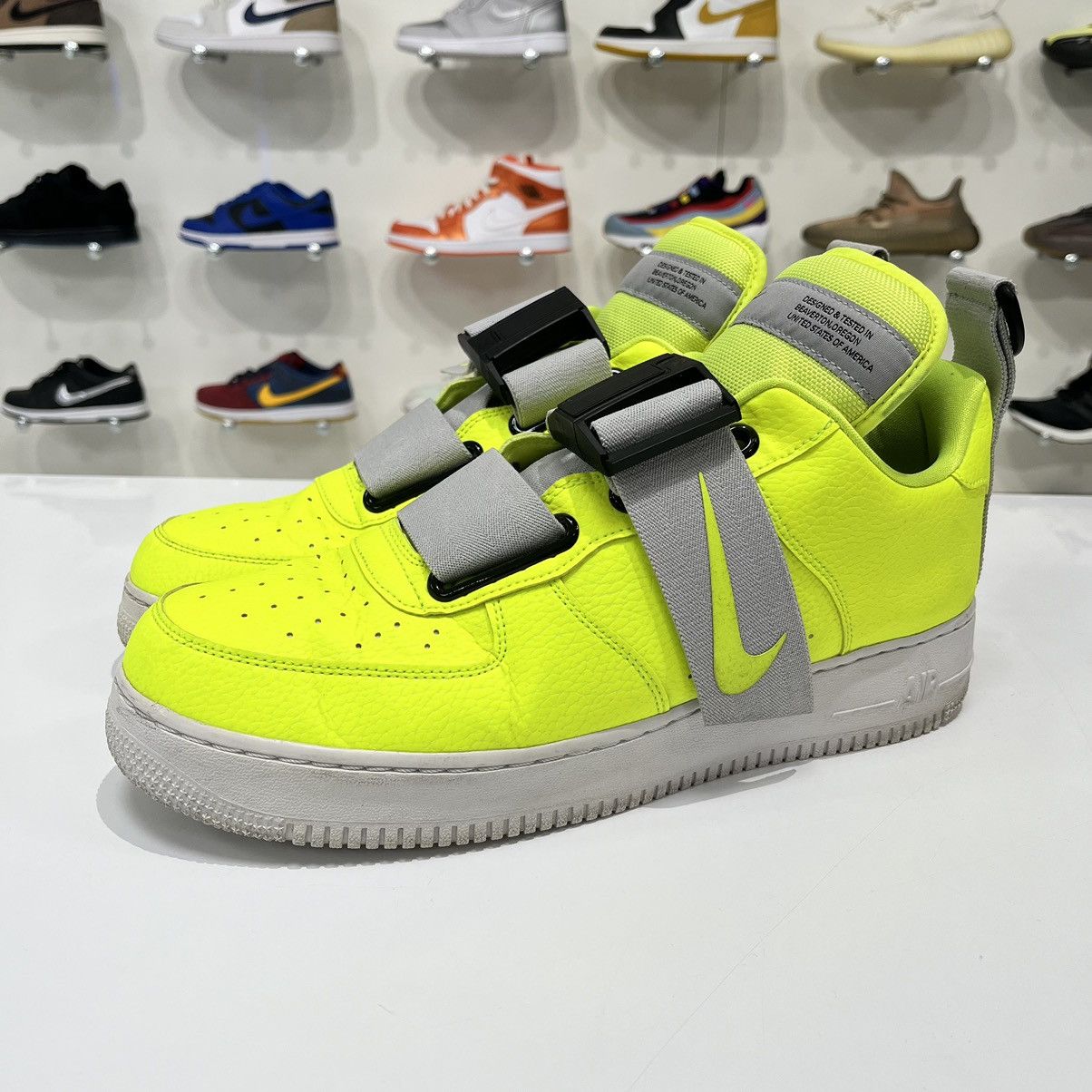 Nike Nike Air Force 1 Utility Volt Size US 12 / EU 45 - 2 Thumbnail