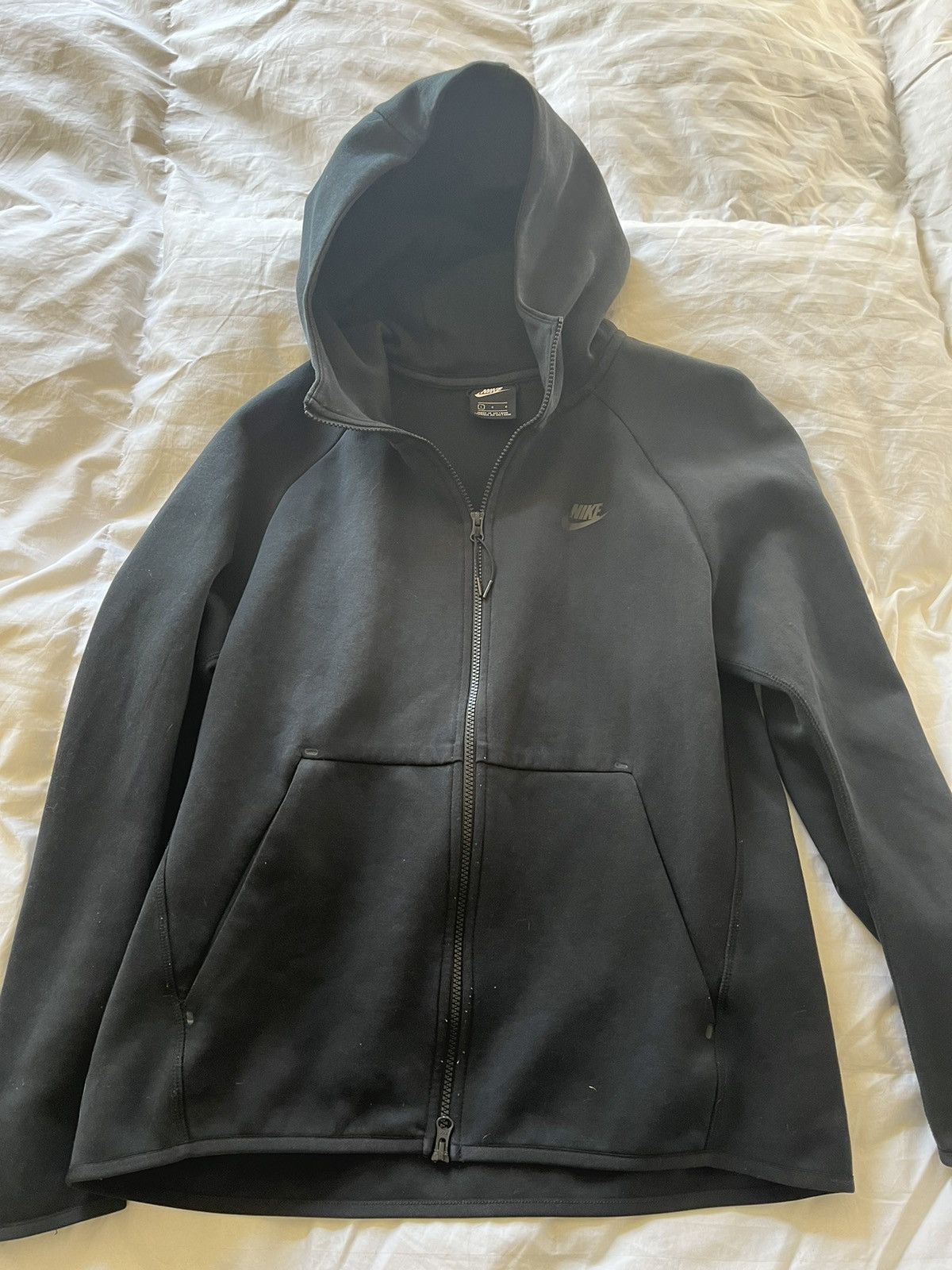 nike tech fleece new black