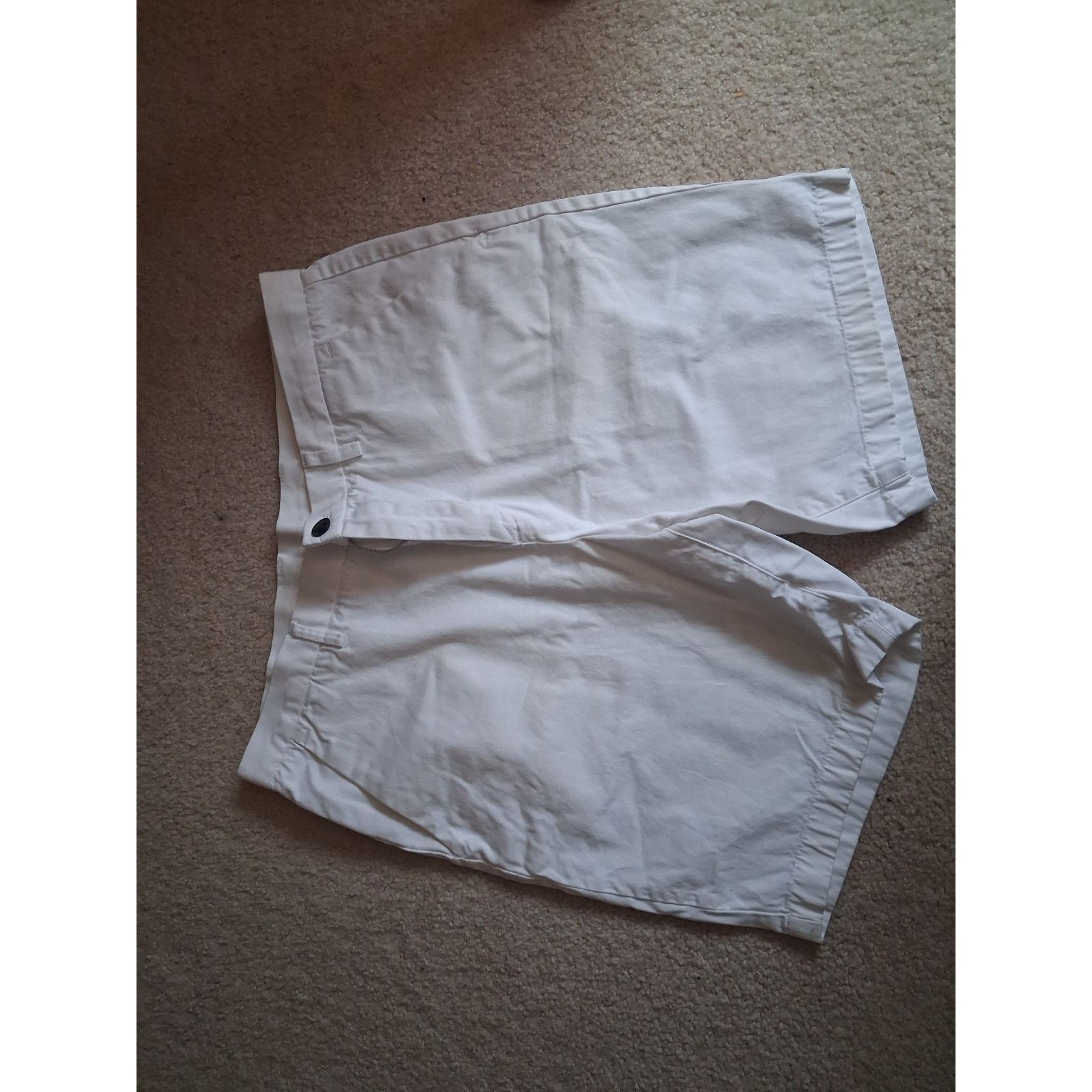 Michael Kors Michael Kors Men's Chino Shorts White Classic Fit Casual Size US 34 / EU 50 - 2 Thumbnail