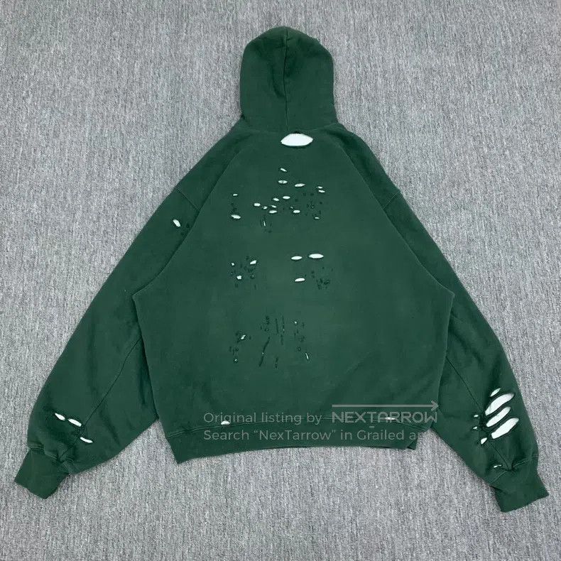 Balenciaga Balenciaga Green Hole Destroyed Aged Hoodie Sweatshirt Size US XS / EU 42 / 0 - 2 Thumbnail