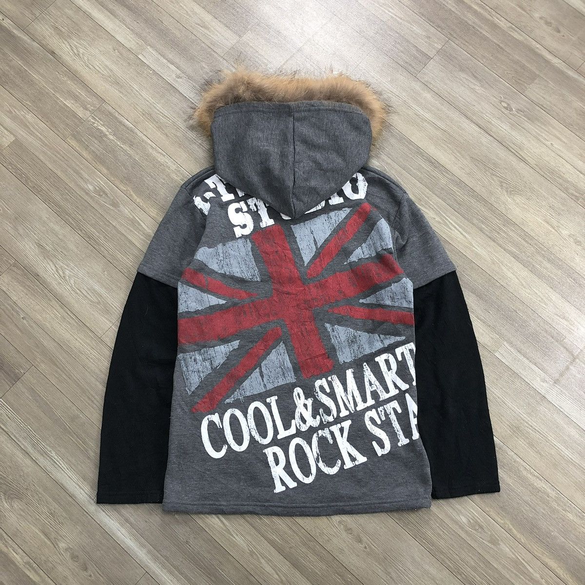 20471120 Grunge Batsu Studio Union Jack Skulls Lgb Style Fur Hoodie Size US S / EU 44-46 / 1 - 15 Thumbnail