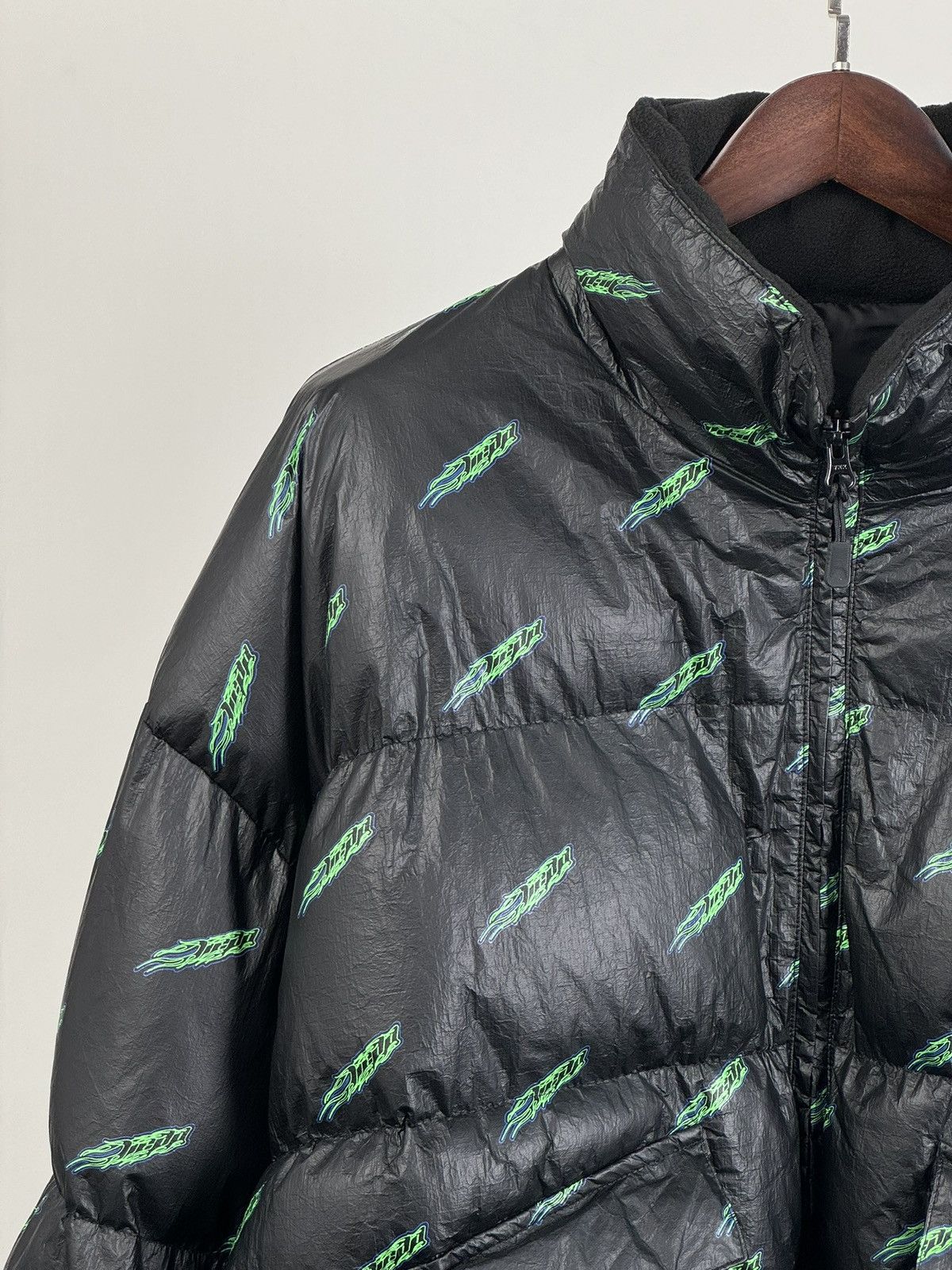 JieDa Allover logo down jacket Size US M / EU 48-50 / 2 - 8 Thumbnail