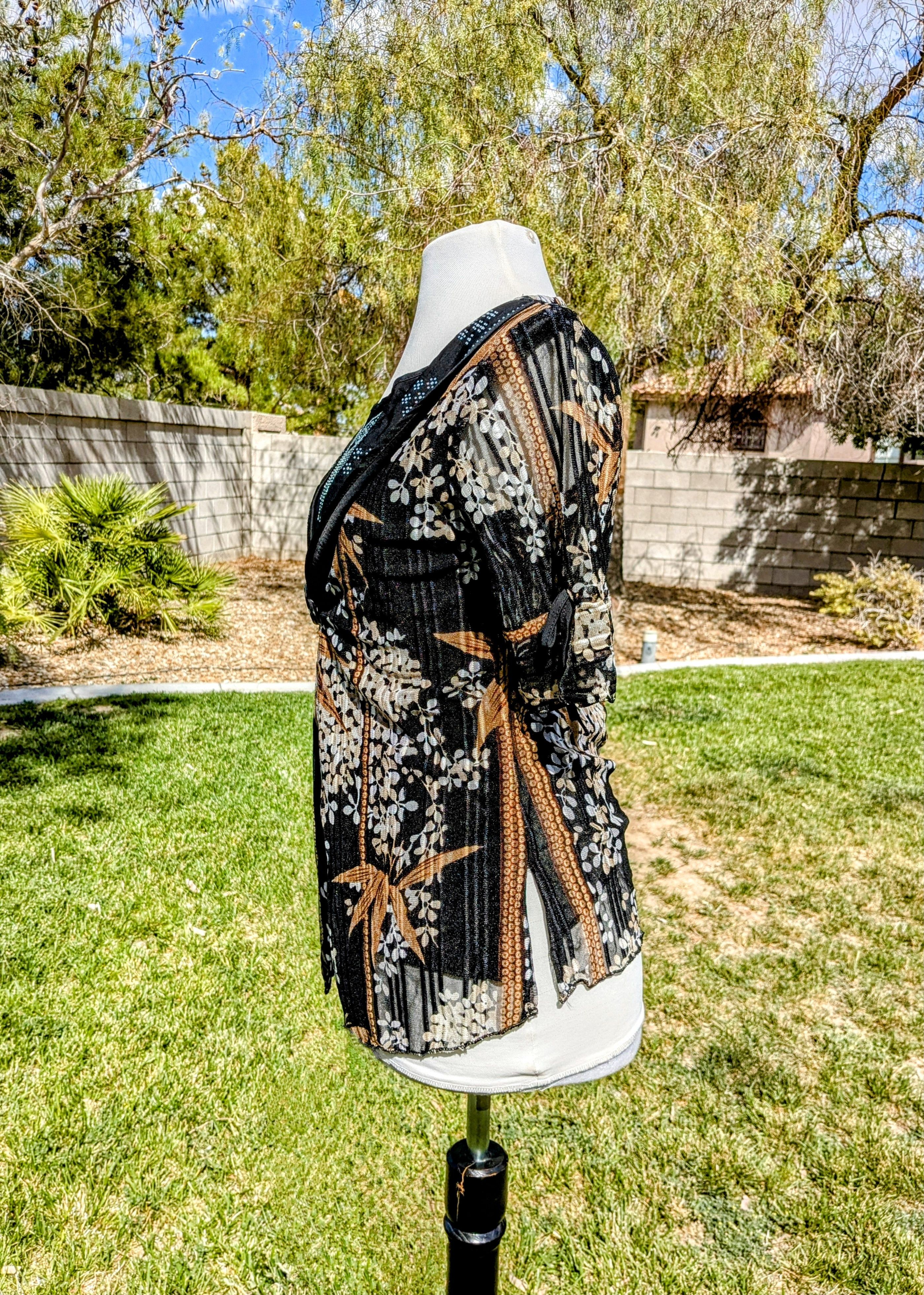 Designer Design Works Petite Shimmer/Breezy Pullover Sequin Blouse Size S / US 4 / IT 40 - 3 Thumbnail