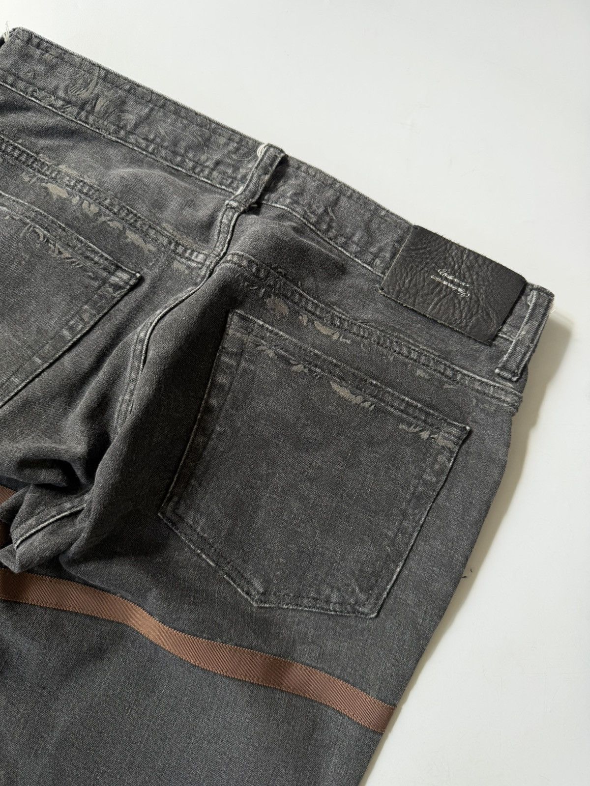 Undercover Undercover Ripped Skinny Jeans Size US 31 - 13 Thumbnail