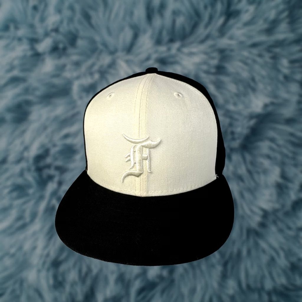 Fear of God × New Era Fear of God x New Era Red Essentials Fitted