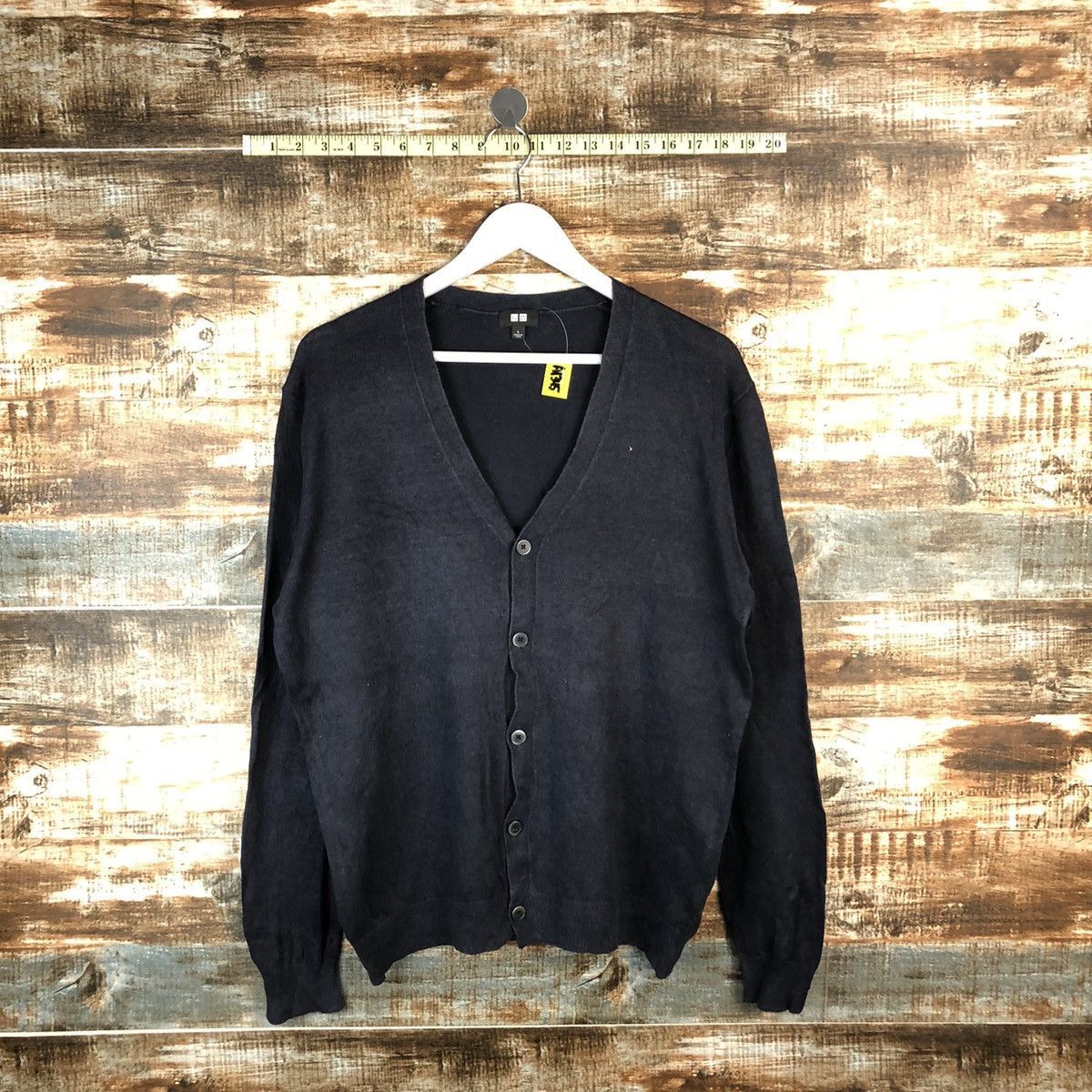 Japanese Brand Uniqlo japan Black Cardigan Knitwear #A1345 Size US L / EU 52-54 / 3 - 1 Thumbnail