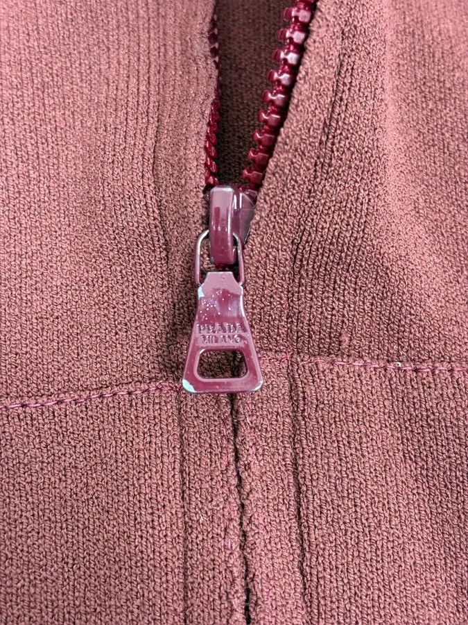 Prada 2000s Prada Burgundy Zip-Up Hoodie Size S / US 4 / IT 40 - 9 Thumbnail