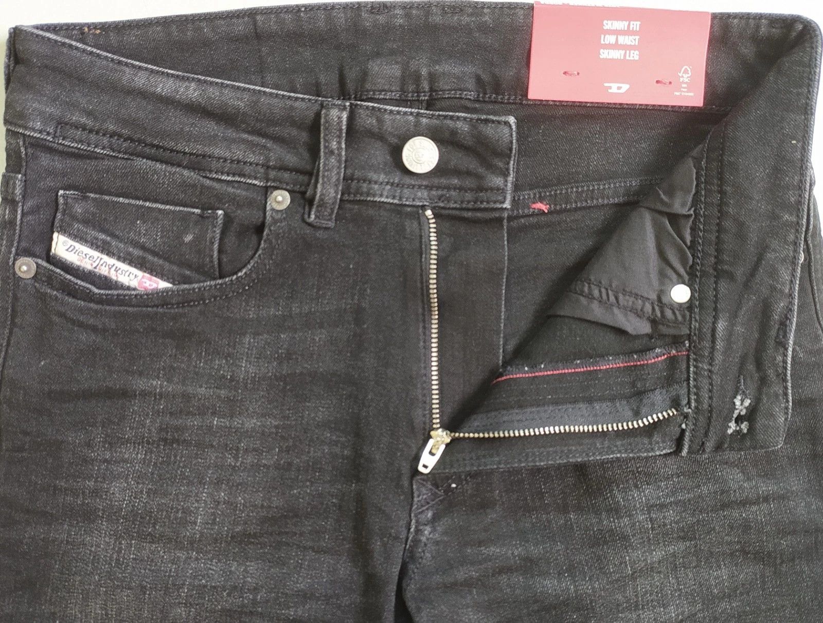 Diesel Diesel 1979 SLEENKER L.30 MENS JEANS T/9932 Size US 28 / EU 44 - 5 Thumbnail
