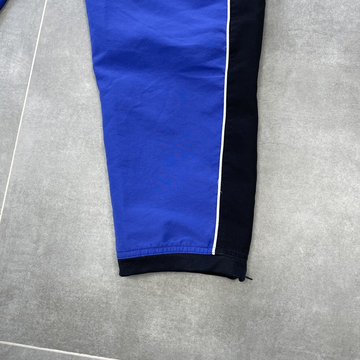Adidas × Vintage Vintage Adidas Track Pants Size M Size US 32 / EU 48 - 17 Thumbnail