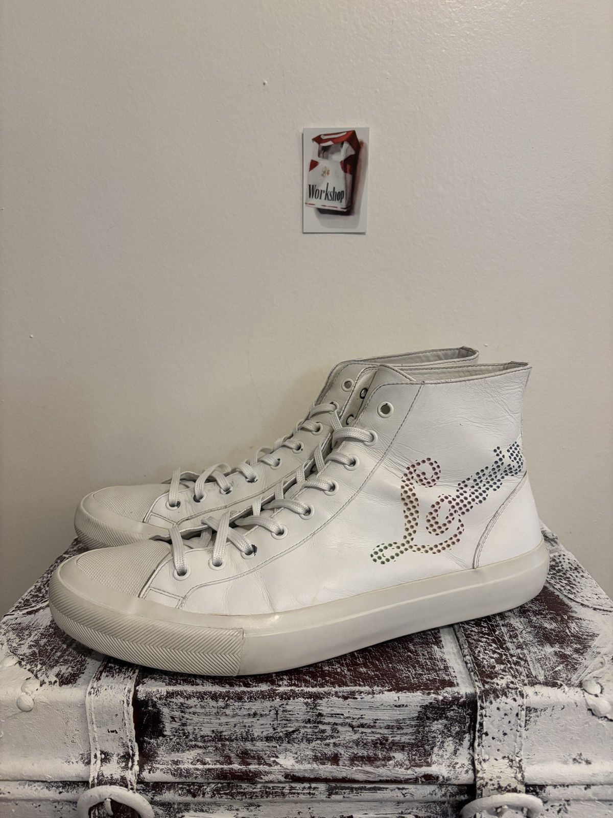 Louis Vuitton Louis Vuitton LV Tattoo White Rainbow Leather Sneaker Size US 9.5 / EU 42-43 - 1 Thumbnail
