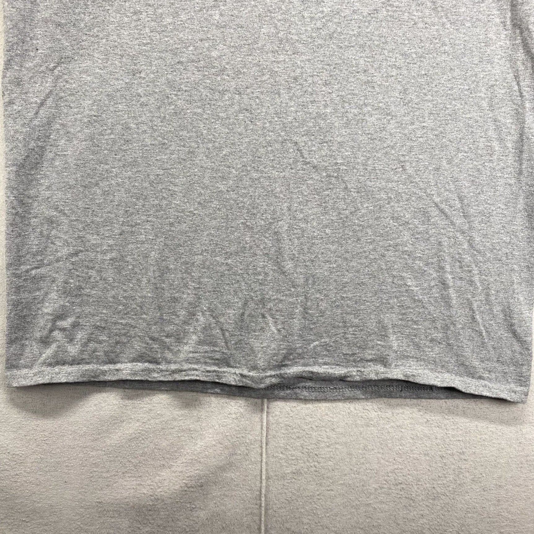 Port & Company VINTAGE Port & Company T-Shirt Mens Medium Gray Short Sleeve Embroidered Chadwell Supply Logo City Work Theme Size US M / EU 48-50 / 2 - 5 Thumbnail