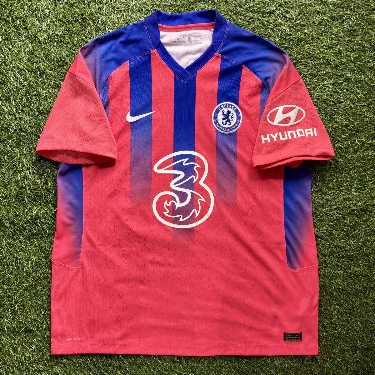 Nike Chelsea Player Issue 3rd 2020-21 Mount #19 Soccer Jersey Size US XL / EU 56 / 4 - 1 Thumbnail