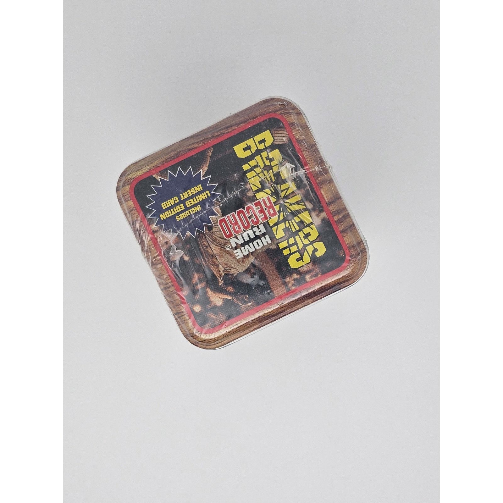 MLB 1998 Home Run Record Limited Edition Trading Card Tin Sealed Size ONE SIZE - 3 Thumbnail