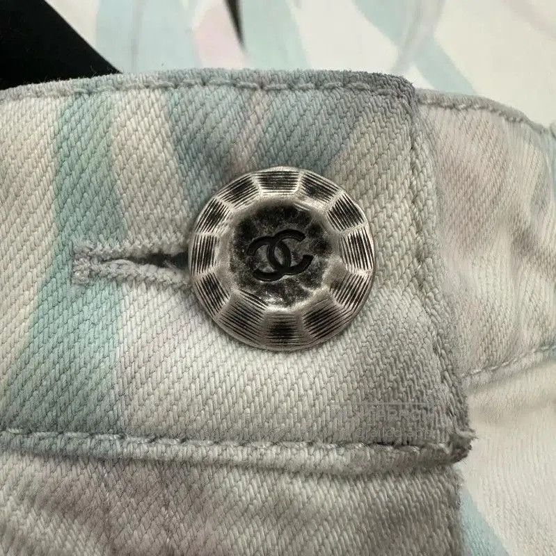 Chanel Chanel White Denim Casual Pants for Women . Size 27" / US 4 / IT 40 - 5 Thumbnail
