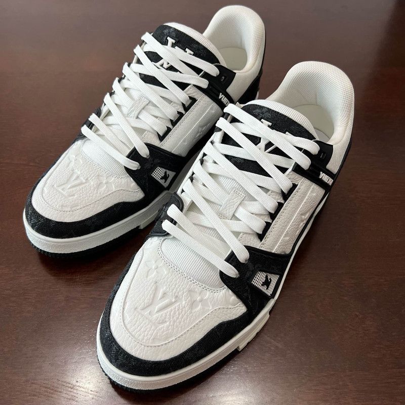 Louis Vuitton Louis Vuitton Panda Print Low-Top Sneakers 0079 Size US 9.5 / EU 42-43 - 1 Thumbnail