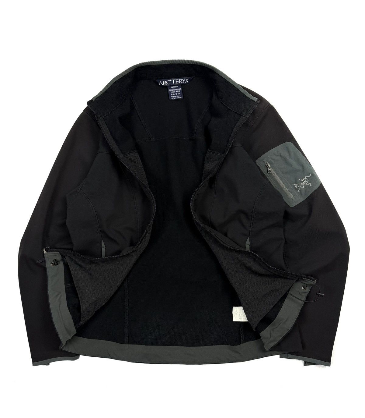 Arc'teryx Arc’teryx Softshell Jacket Women’s L Black Gorpcore Outdoor Size L / US 10 / IT 46 - 2 Thumbnail