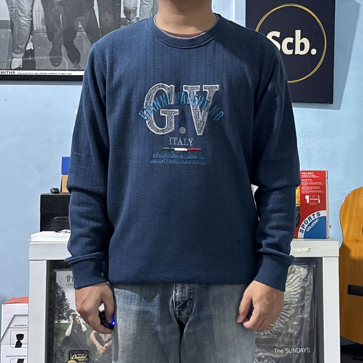 Vintage Vintage Gianni Valentino Sweatshirt Size US M / EU 48-50 / 2 - 8 Thumbnail
