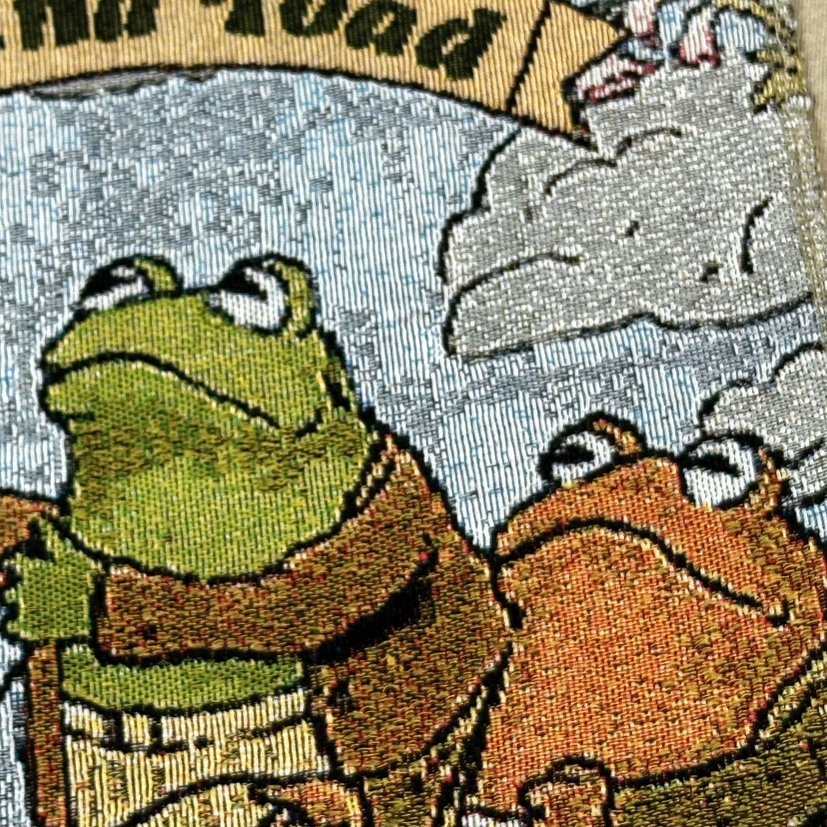 Champion Nike Frog and Toad Sweatshirt Mens Small Beige Kite Tapestry Crewneck Pullover Size US S / EU 44-46 / 1 - 5 Thumbnail