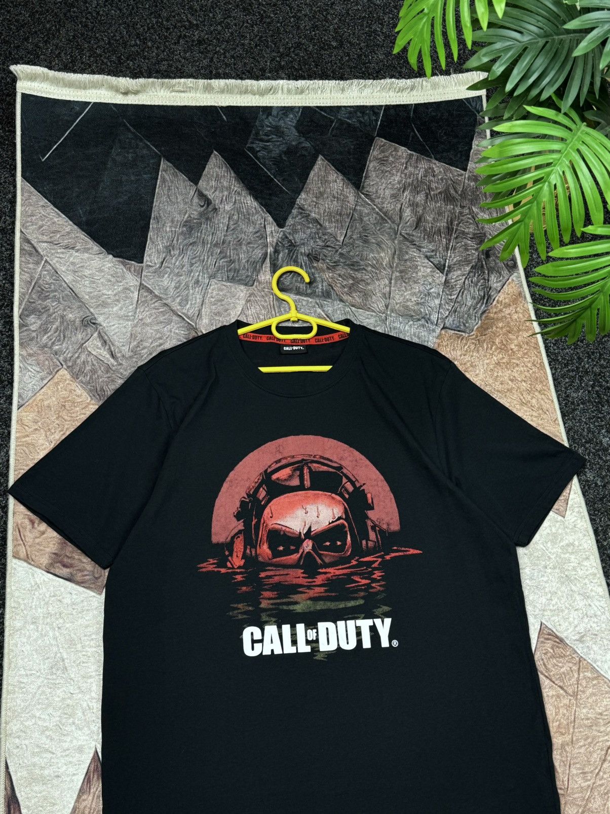 Vintage Call of Duty Size L Size US L / EU 52-54 / 3 - 2 Thumbnail