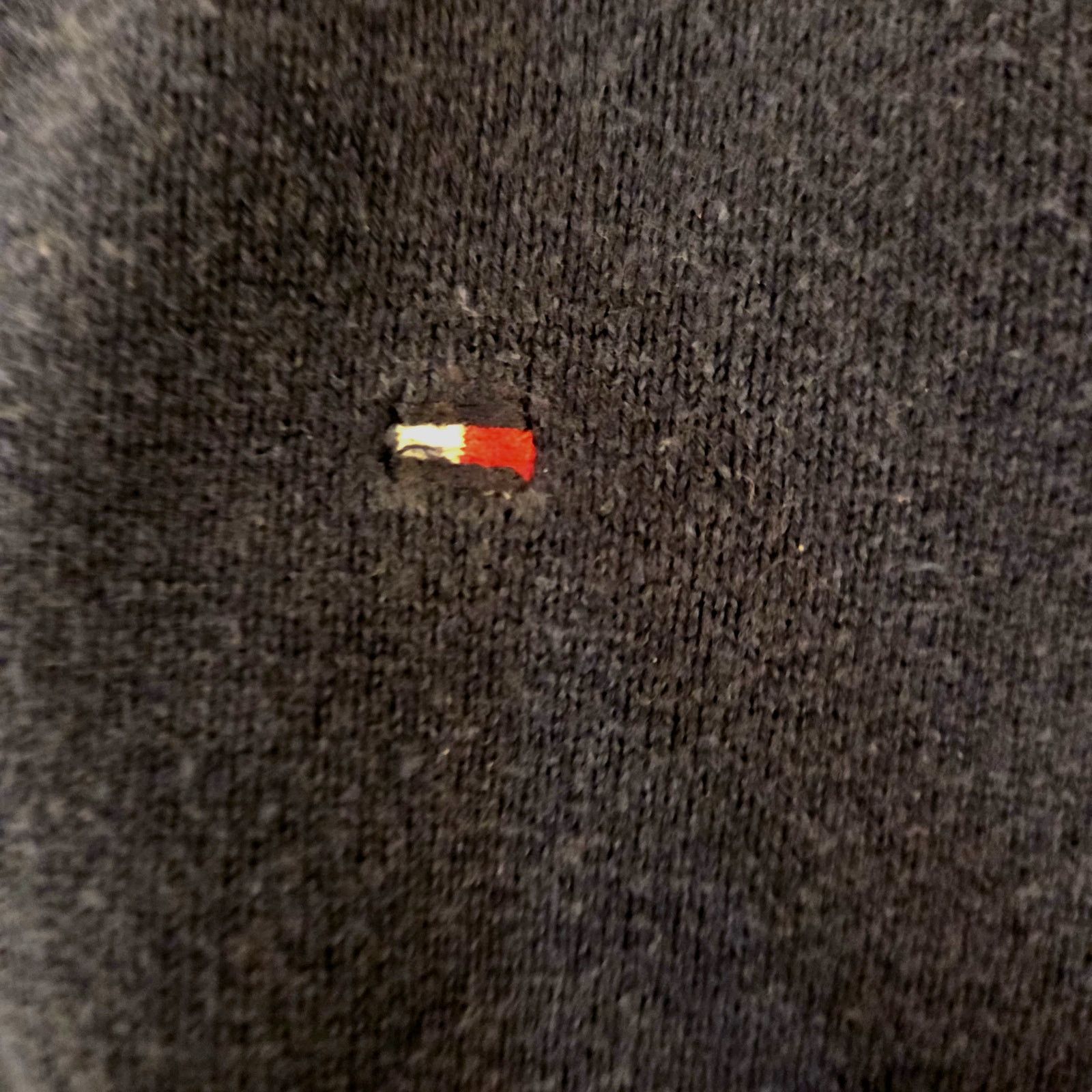 Tommy Hilfiger Vintage Tommy Hilfiger Sweater - Men's Small Size US S / EU 44-46 / 1 - 3 Thumbnail