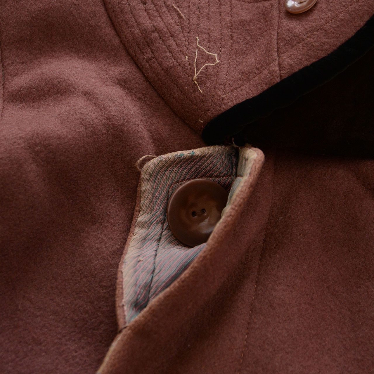 Other Japanese Retro-Modern Wool Mantle, Marusho Vintage Showa Size US M / EU 48-50 / 2 - 10 Thumbnail