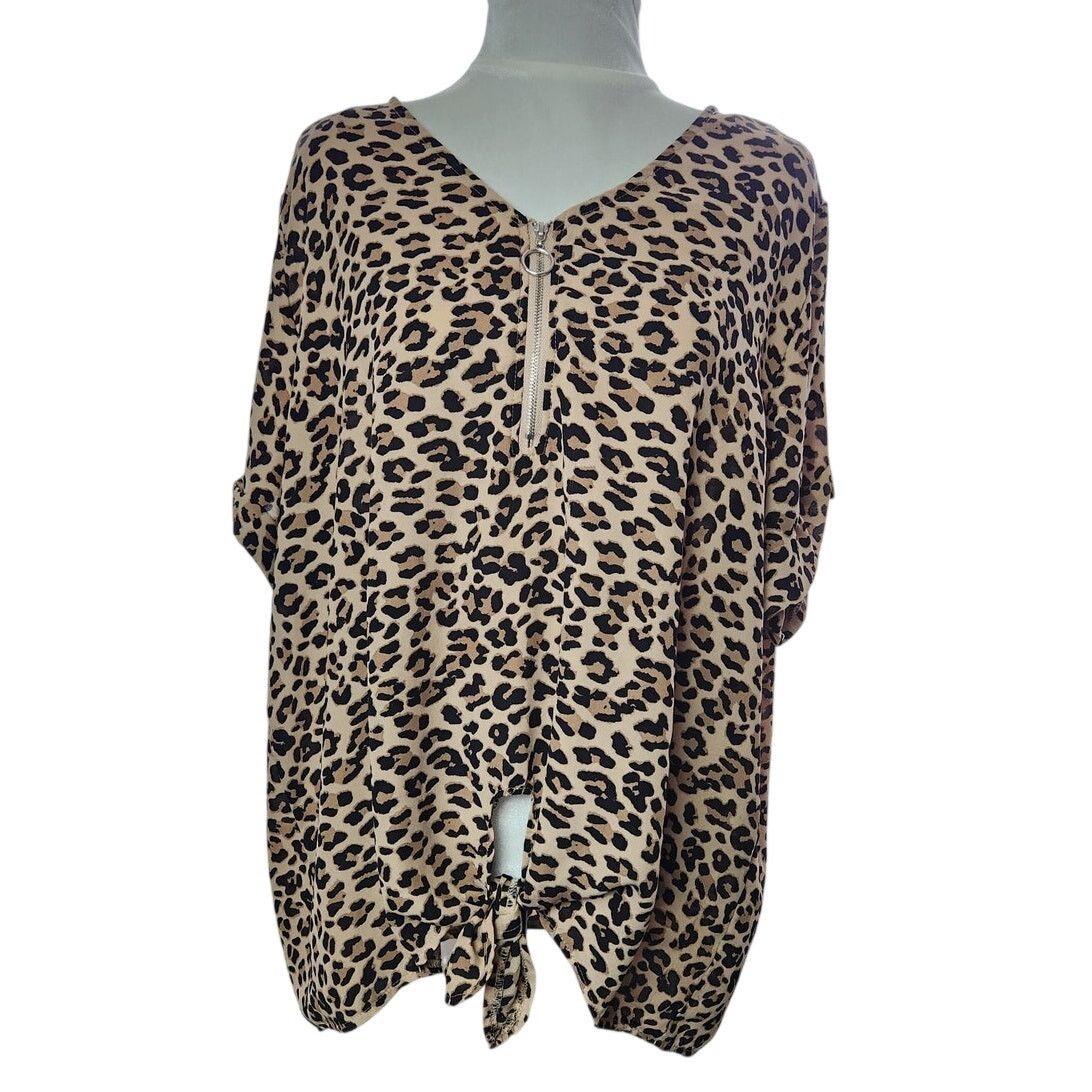 Other Justify Plus Size 1X Blouse Animal Print Short Sleeve Size XL / US 12-14 / IT 48-50 - 8 Thumbnail
