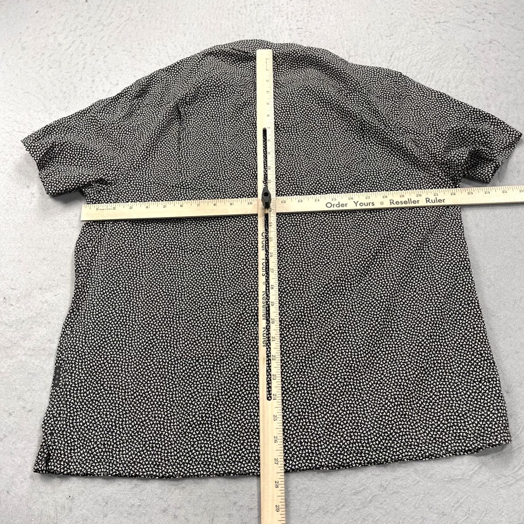John Varvatos VINTAGE John Varvatos U.S.A. Shirt Mens L Black Geometric Short Sleeve Button Up Camp Size US L / EU 52-54 / 3 - 7 Thumbnail