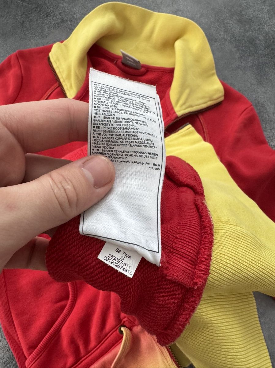 Nike Vintage Nike Fire Sweatshirt Zip up swoosh y2k Size US S / EU 44-46 / 1 - 14 Thumbnail