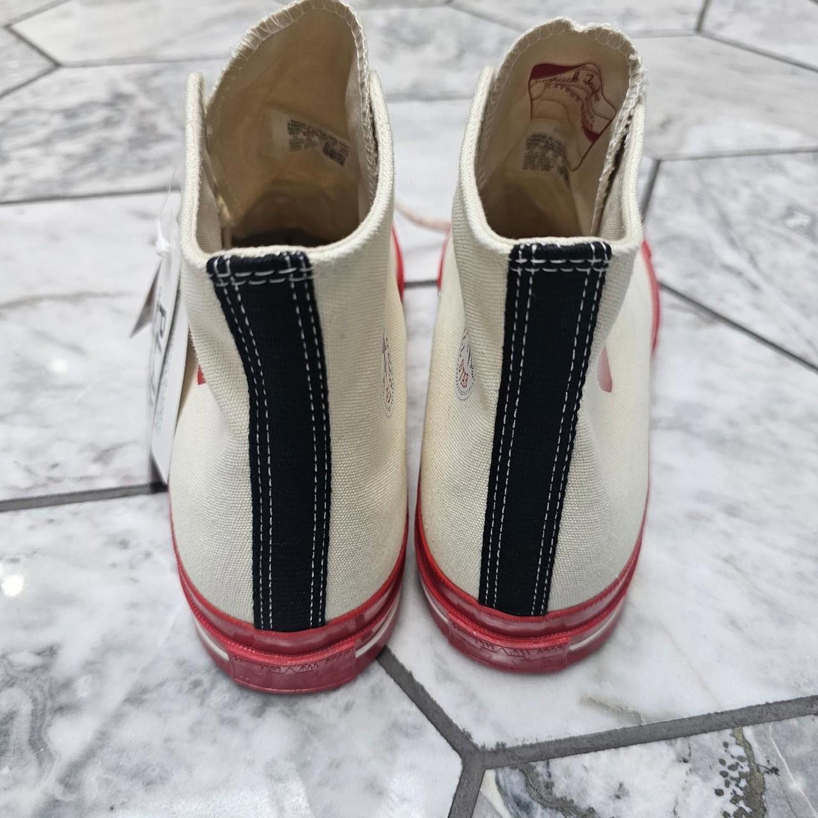 Comme des Garcons PLAY Comme des Garçons Play Men's Cream and Red Converse Trainers Size US 11 / EU 44 - 6 Thumbnail