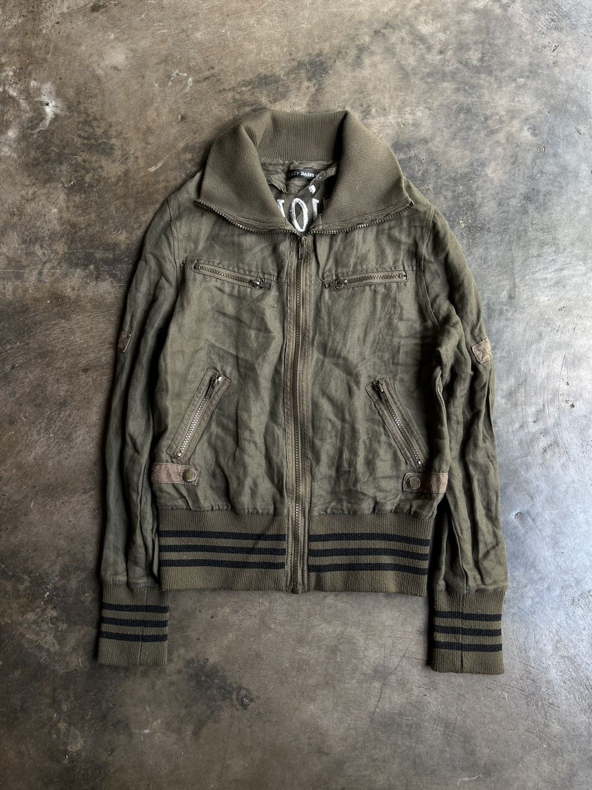 Isamu Katayama Backlash JAPANESE 2000’s LAZY DAISY TRACK JACKET MILITARY Size US S / EU 44-46 / 1 - 9 Thumbnail