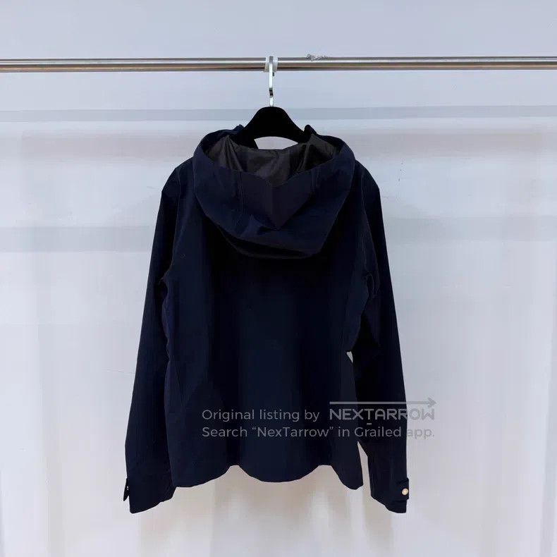 Hermes Hermes Zip-up Hooded Long Sleeve Waterproof Jacket Size US L / EU 52-54 / 3 - 4 Thumbnail