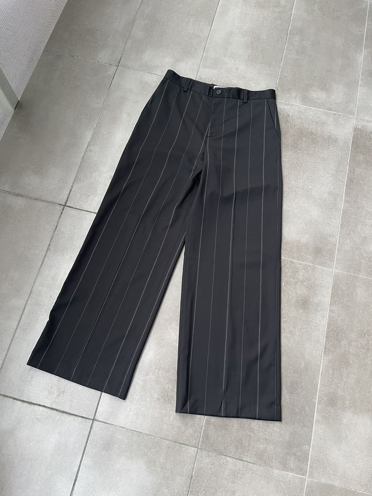 Han Kjobenhavn !DS! AW22 Han Kjobenhavn Pleated Suit Black Track Trousers Size US 32 / EU 48 - 13 Thumbnail