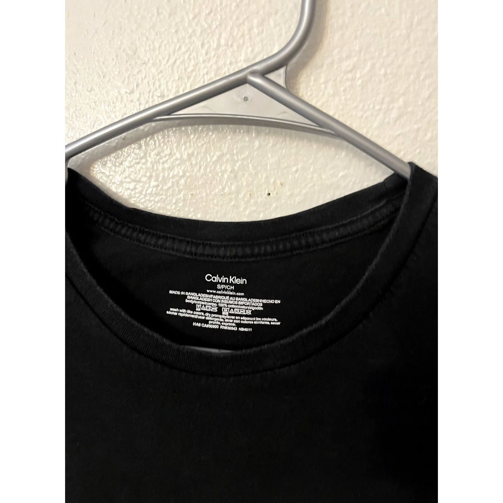 Calvin Klein Calvin Klein T-Shirt Men's S Short Sleeve Crew Neck Black Solid Logo Size US S / EU 44-46 / 1 - 3 Thumbnail