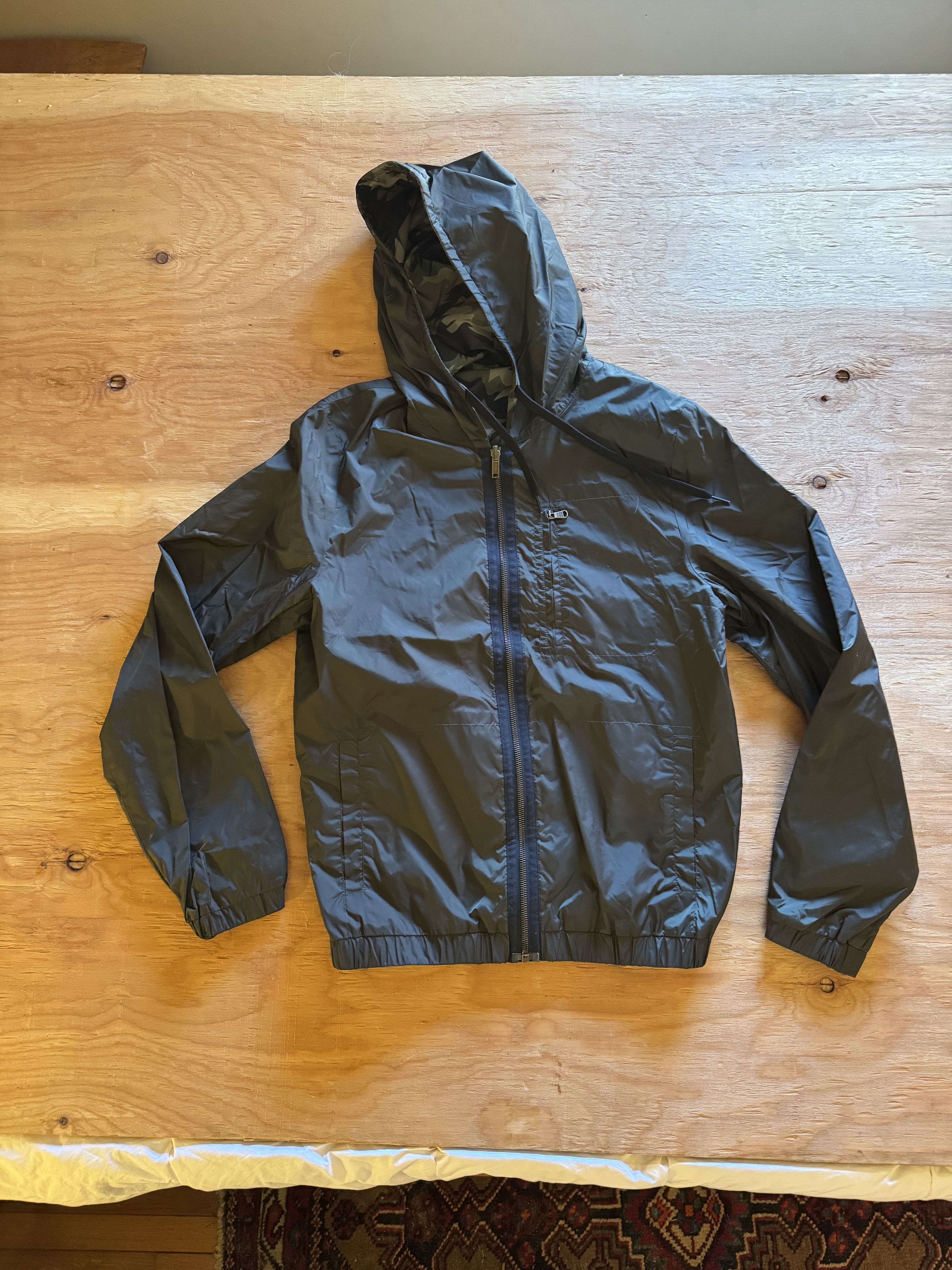 Olive / camo reversible windbreaker