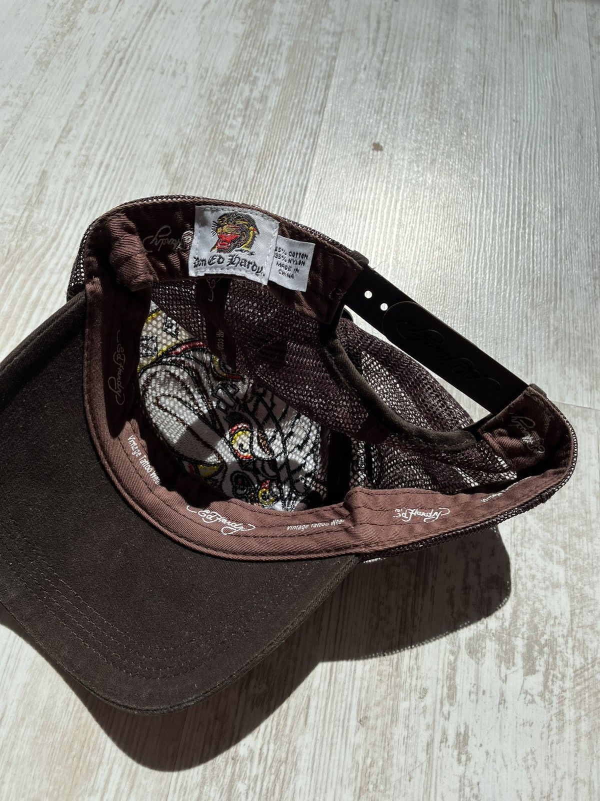 Christian Audigier × Ed Hardy Ed Hardy Bulldog Brown Trucker Cap Rare Y2K Rap Japanese Size ONE SIZE - 5 Thumbnail