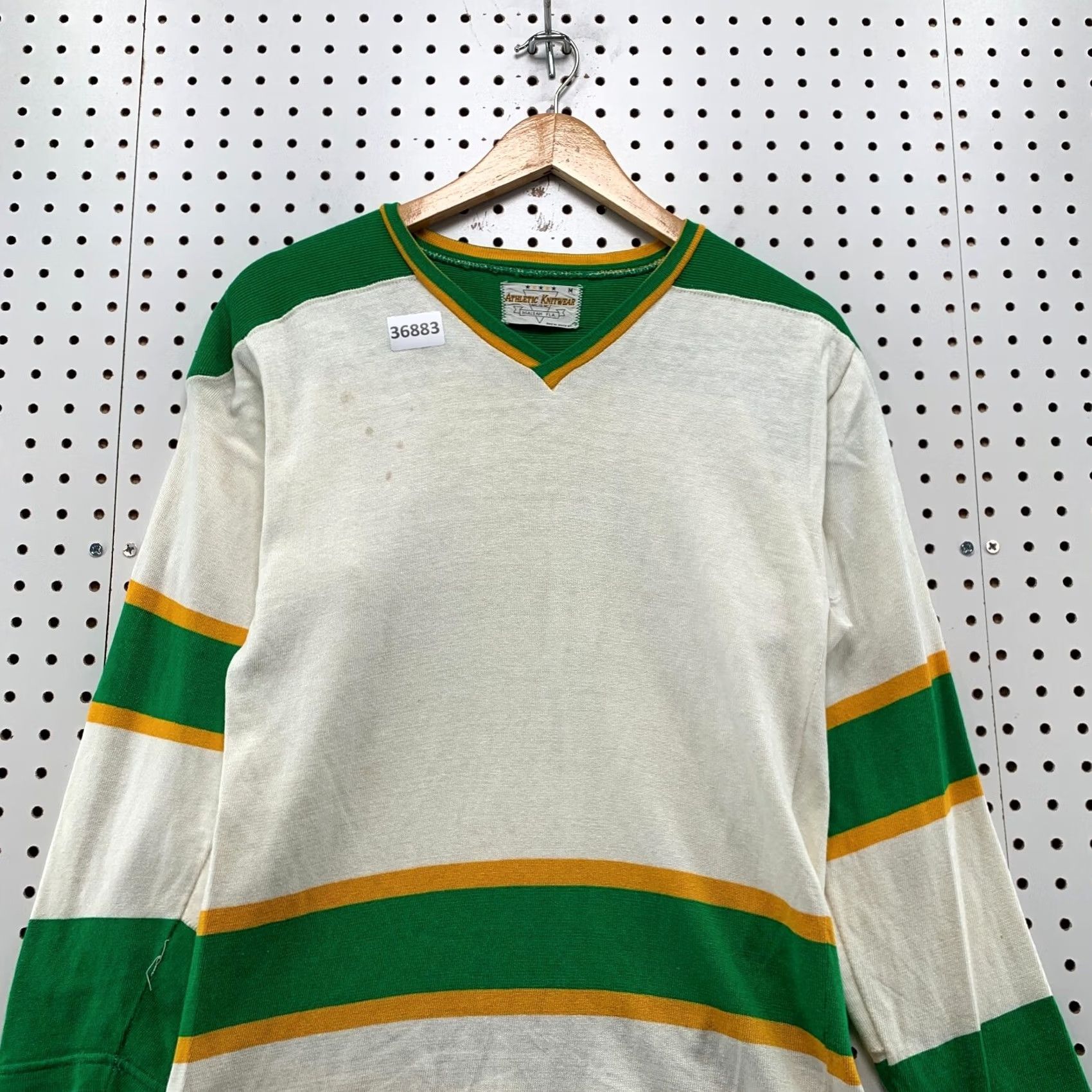 Vintage Athletic Knitwear Hockey Jersey Mens Medium White Green #9 USA VTH 60s 17x26 Size US M / EU 48-50 / 2 - 4 Thumbnail
