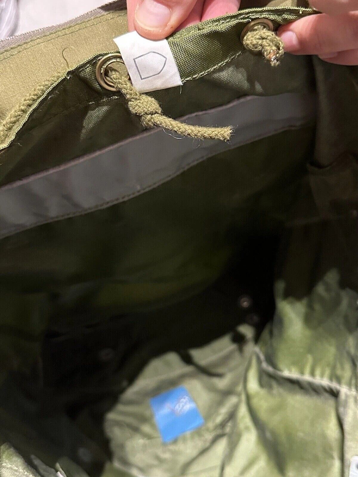 Vintage VINTAGE JAMES BOND EIGER MILITARY NORWAY ARMY BAG Backpack Size ONE SIZE - 17 Thumbnail