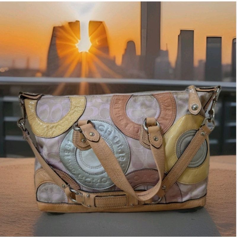 バッグ Coach Patchwork Soho Flap Shoulder Bag Coach Coach Patchwork Soho Flap Vintage Shoulder Bag | Grailed