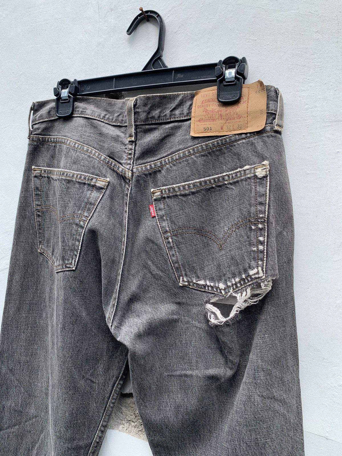 Levi's Made & Crafted Vintage Levi’s 501 ripped jeans Size US 32 / EU 48 - 5 Thumbnail