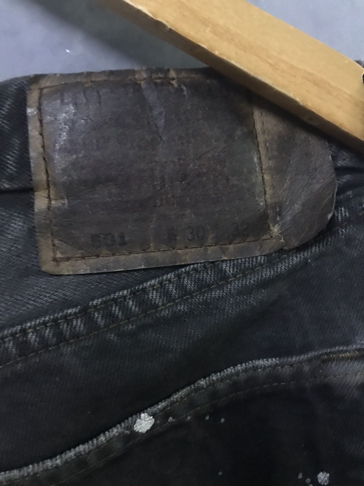 Levi's × Levi's Made & Crafted × Levi's Vintage Clothing Vintage Levis 501 Super Black Splattered Paint Size US 29 - 13 Thumbnail