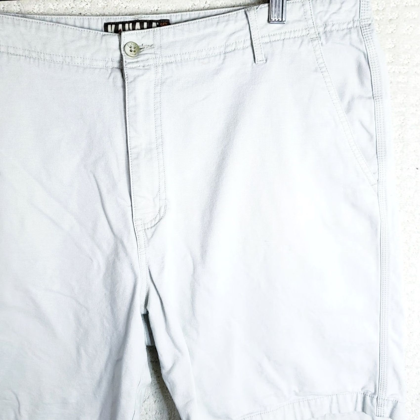 Vintage Kahala Men's 38x9 Beige Shorts Casual Cotton Spandex Flat Front Relaxed Inseam 9 in Pockets Golf Beach Summer Spring Fall Mens Size US 38 / EU 54 - 4 Thumbnail