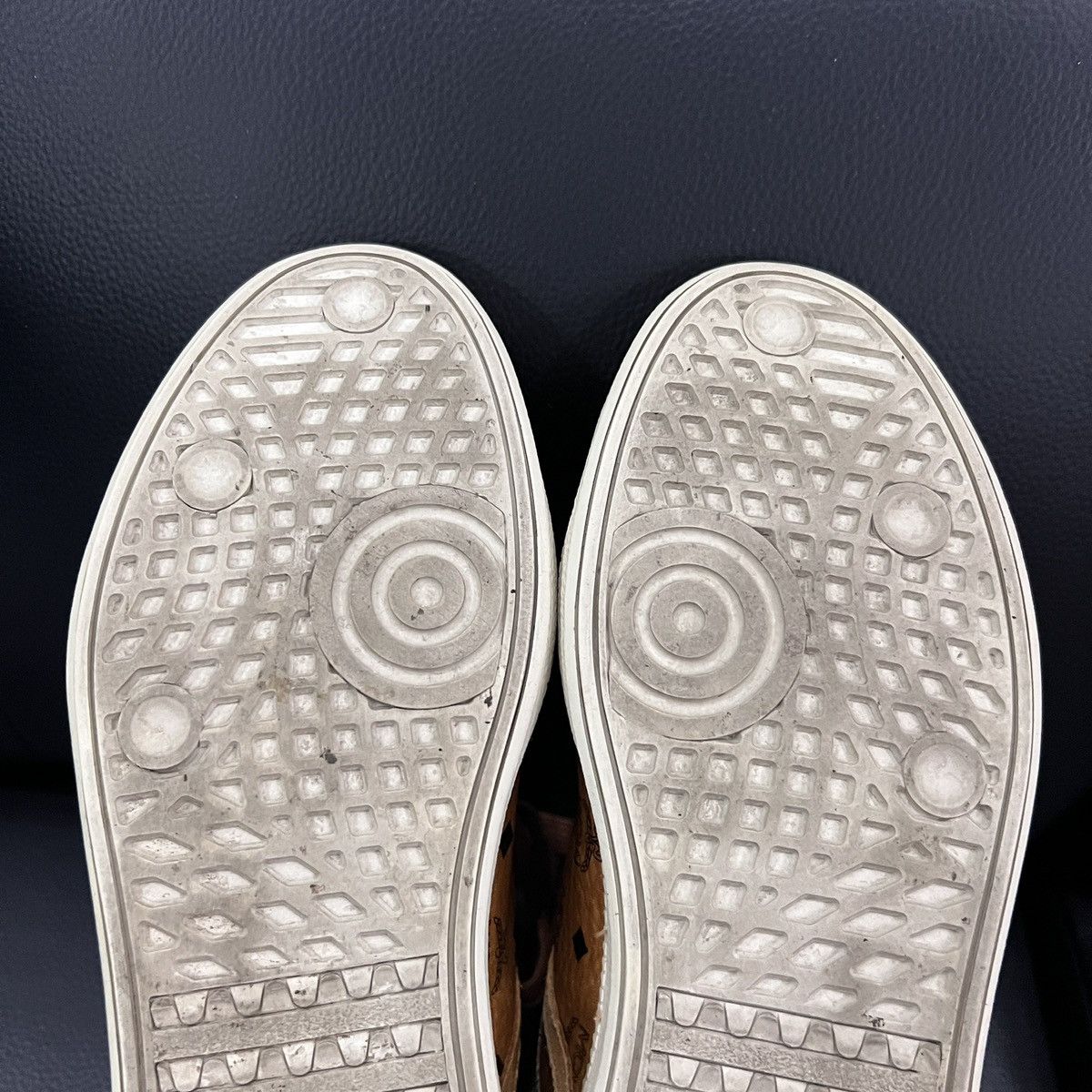 MCM MCM Monogram High-Top Sneakers Size US 8.5 / EU 41-42 - 21 Thumbnail