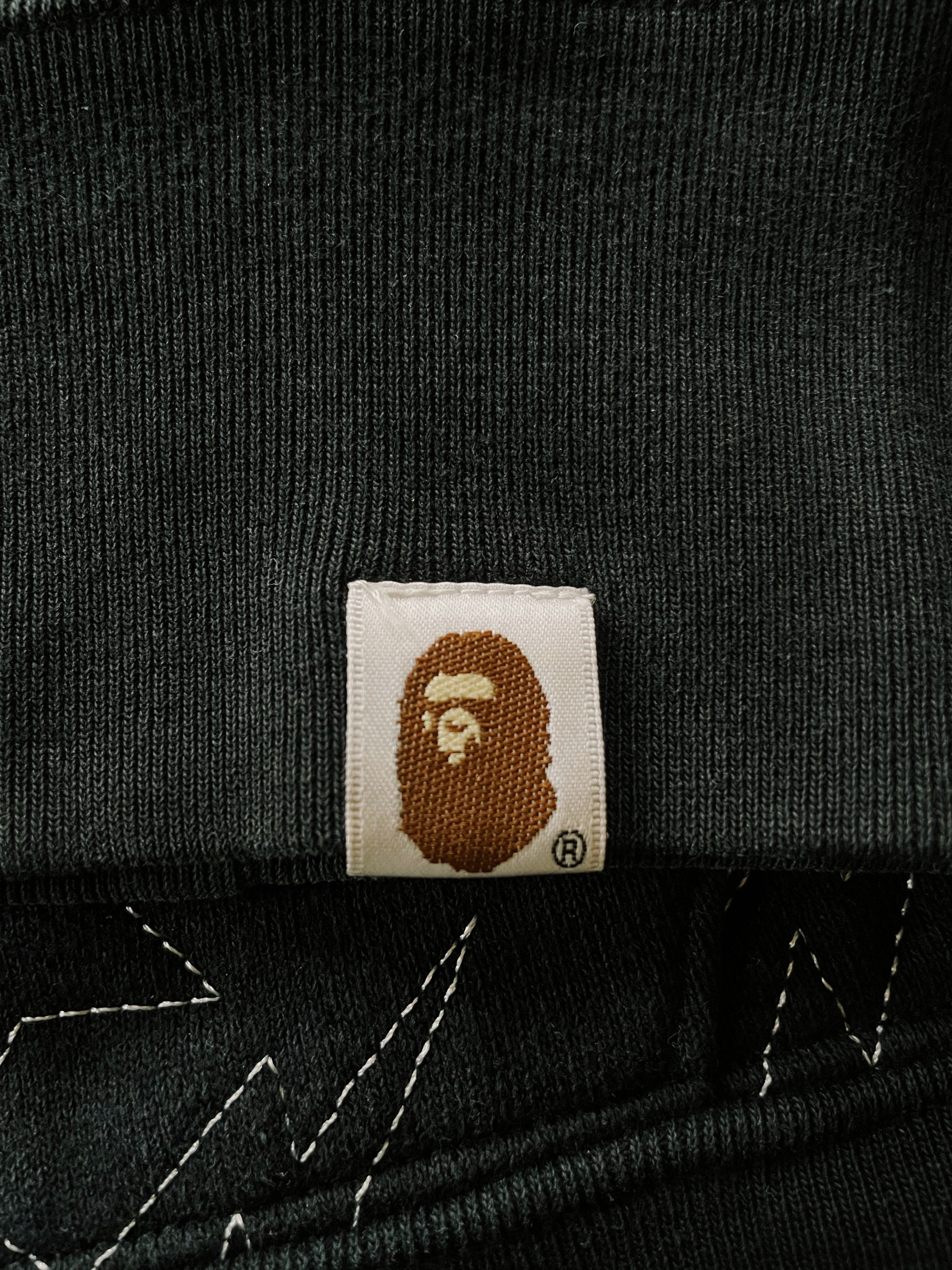 Bape Vintage Bape A Bathing Ape All Over Sta Logo Zip Hoodie Size US M / EU 48-50 / 2 - 6 Thumbnail